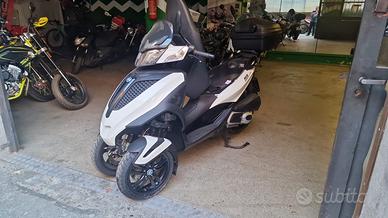 Piaggio MP3