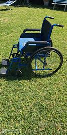 sedia a rotelle/carrozzina per disabili 