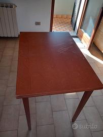 Tavolo con apertura a libro