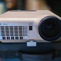 NEC LT220 Proiettore DLP + Accessori Riparare