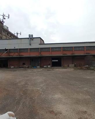 Immobile di 1500 m² con 1 locale a Pietravairano