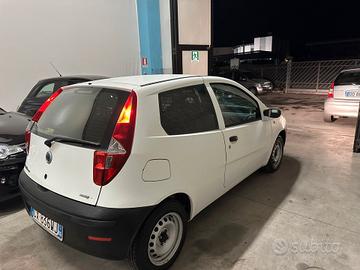 Fiat Punto 1.3 MJT 16V 3p. 2p.ti Van