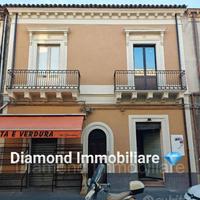 Casa singola con bottega a Fiumefreddo di Sicilia