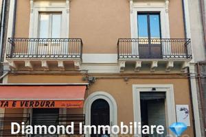 Casa singola con bottega a Fiumefreddo di Sicilia