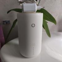 Vodafone GigaCube 5G HH500V router TCL T21