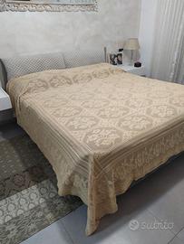 copriletto uncinetto 