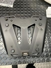 Supporto bauletto triumph tiger 900