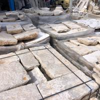 Pietre di recupero basolati per pavimentare