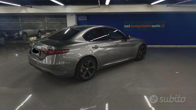 Alfa Romeo Giulia 2.2 Turbo Diesel SportTech 12/19