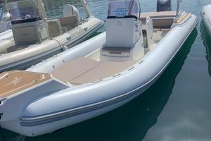 Gommone altamarea wave 27