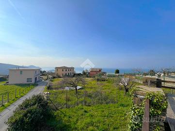 TER. AGRICOLO A LAVAGNA