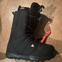 Snowboard Salomon Huck Knife e scarponi Burton