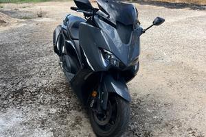 Yamaha T Max 560 Tech