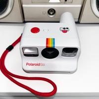 Polaroid go