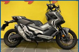 HONDA X-ADV 750 Garantito e Finanziabile