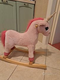 unicorno a dondolo