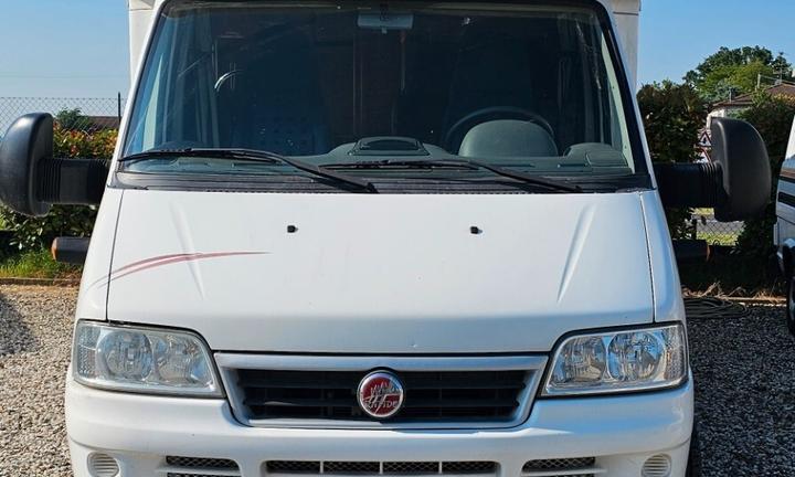 AUTOCARAVAN RAPIDO SEMINTEGRALE 7066F