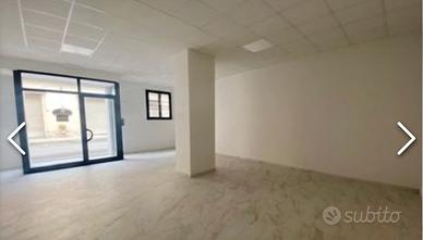 Locale  70 m² commerciali