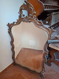MOBILIO IN LEGNO