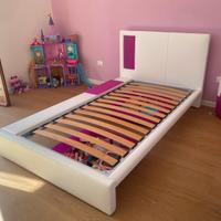 Letto in Pelle con rete a doghe 100x200