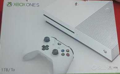 Xbox one s 1tb  (valuto anche scmb con Switch)