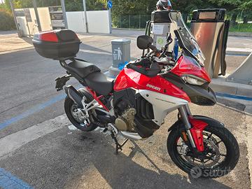 Ducati multistrada V4S 