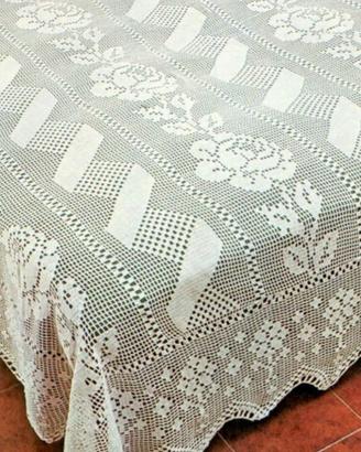 Coperta in filet beige