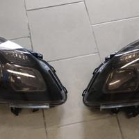 Renault Koleos fanali anteriori