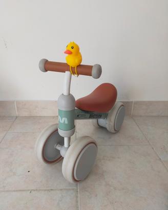 Triciclo primi passi 