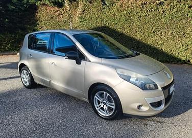 Renault Scenic xmod 1.5 dci 110cv euro 5
