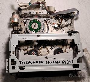 VCR TELEFUNKEN 6931 E  solo meccanica e aliment.