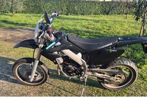 Moto modello HM 50 usata