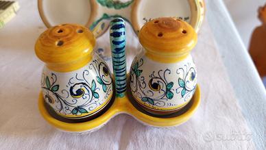 Set sale/pepe in maiolica Deruta