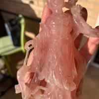 Antica scultura cinese in quarzo rosa