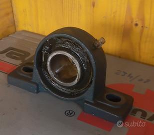 Cuscinetto per supporto albero