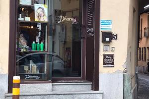 Stanza ad uso commerciale