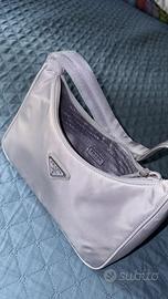 Mini  borsa prada Re-Edition 2000 in Re-Nylon