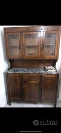 Credenza antica