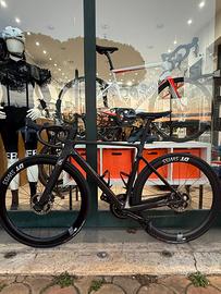 FOCUS IZALCO MAX 9.9 taglia S 2025 DuraAce