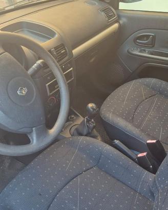 Renaunt Clio usata