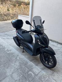 Piaggio Beverly 300s