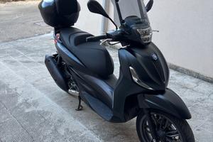 Piaggio Beverly 300s