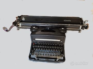 MACCHINA DA SCRIVERE OLIVETTI M40