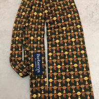 Cravatta Burberry in pura seta