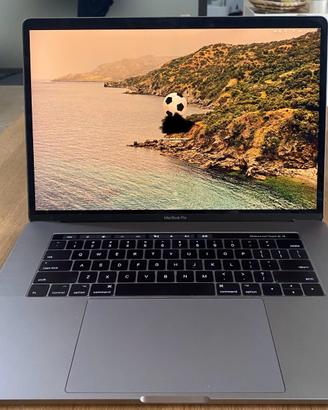 MacBook Pro 15'' (2017)
