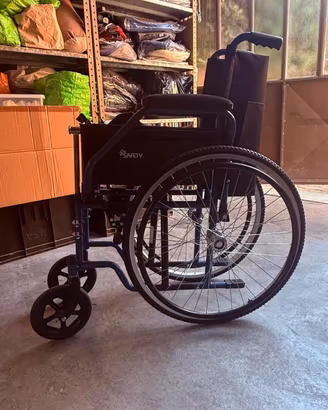 Carrozzina per anziani o disabili