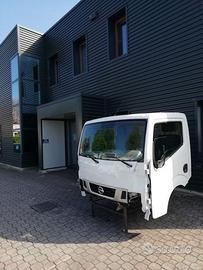 Cabina Nissan Cabstar NT 400