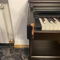 Pianoforte digitale Roland HP 330e