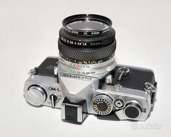 Olympus OM-1 n