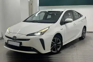 Toyota Prius 1.8h Lounge awd-i ecvt my20